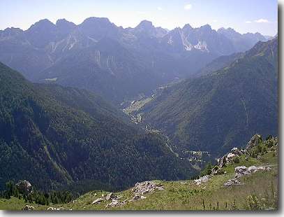 Il bosco e la vallata viste da Bordaglia